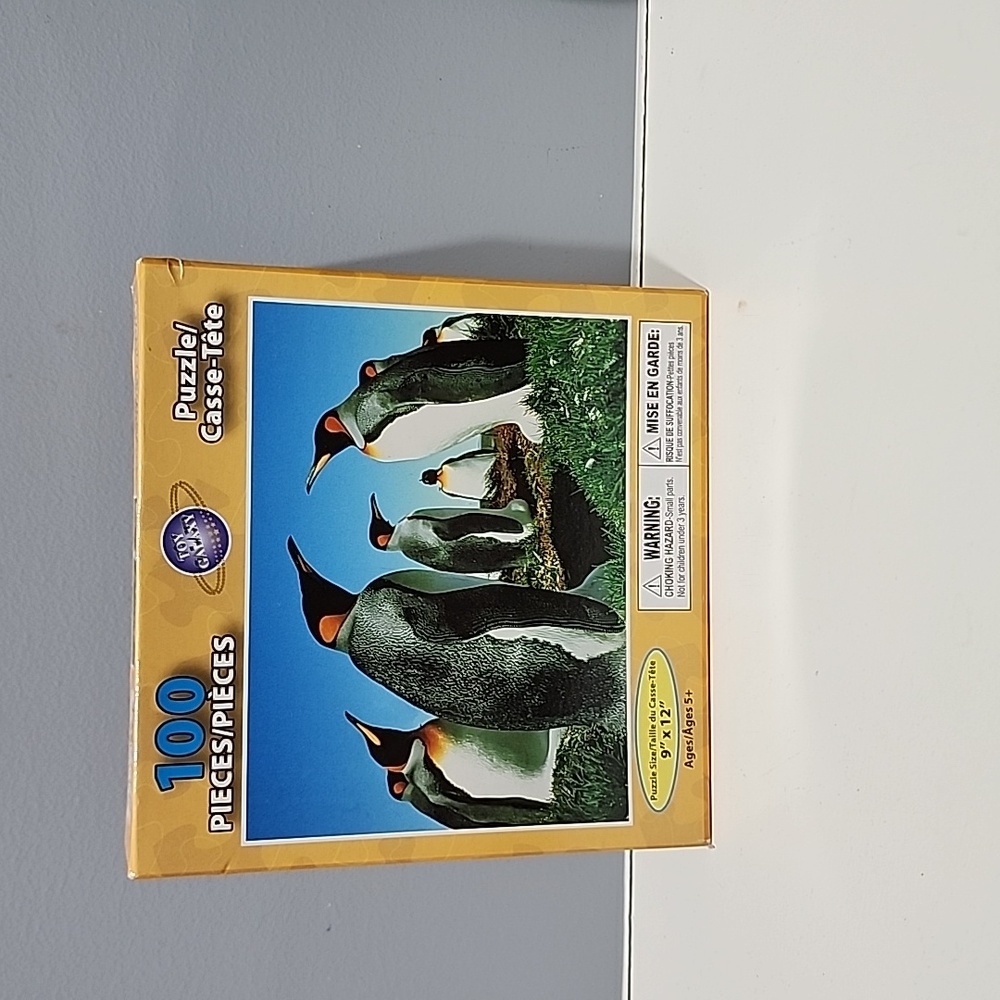BNIB penguin puzzle